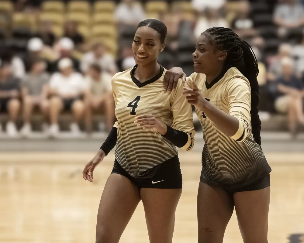 Volleyball players talking