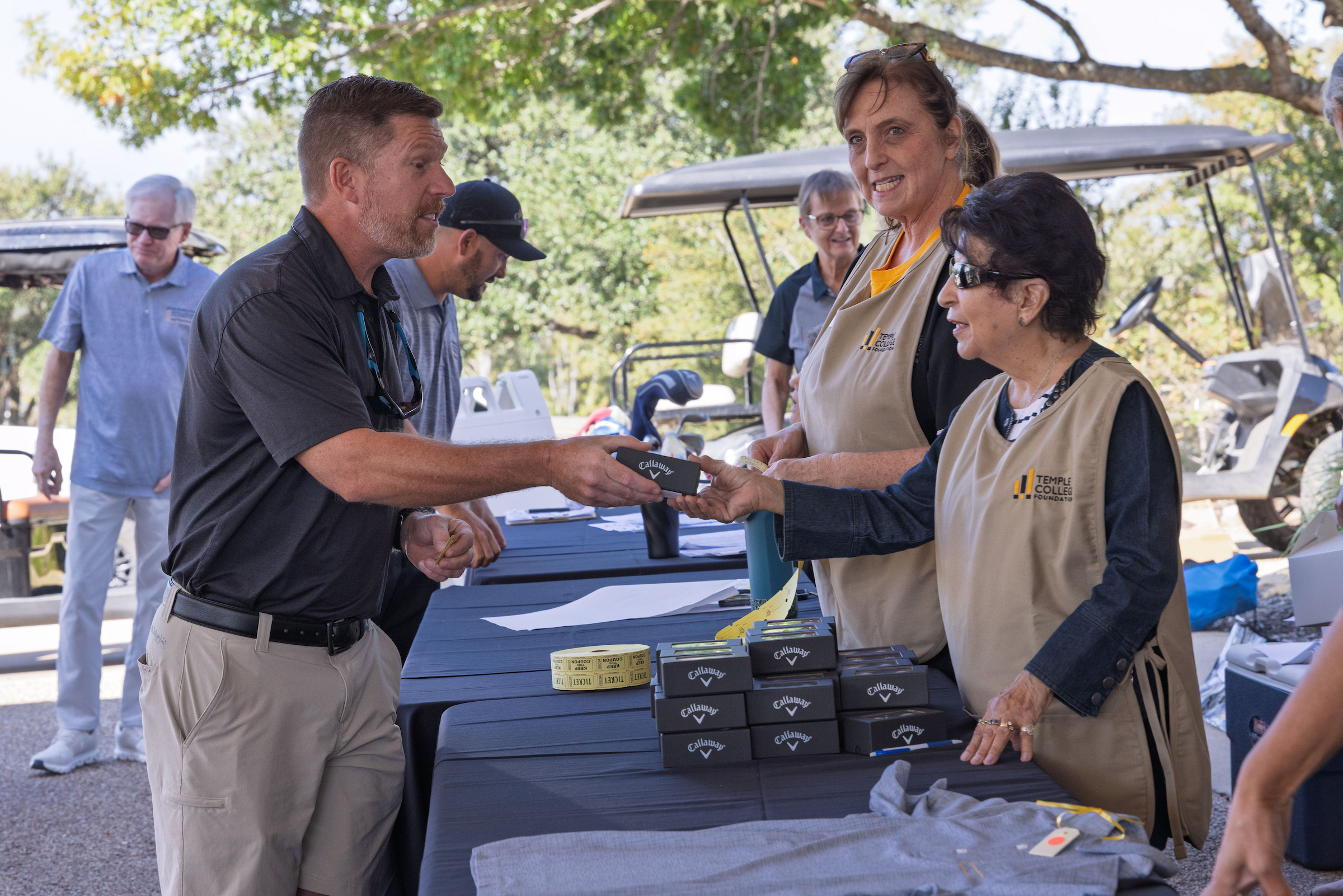 golfers arrive at 2025 Johnson Brothers Golf Tournament